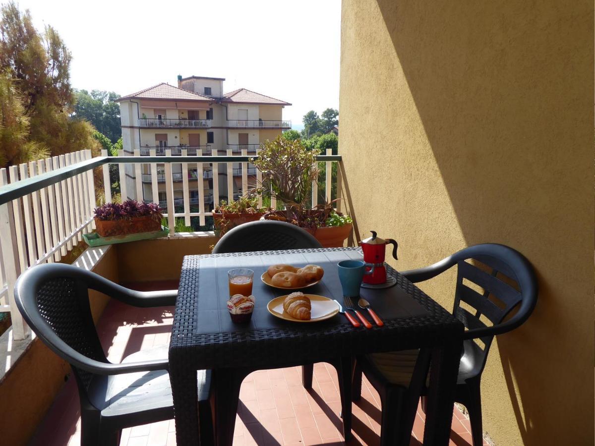 Apartmán La Casa Di Tina Ventimiglia Exteriér fotografie